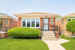 10120 S Torrence Ave, Chicago, IL 60617 - Photo 1
