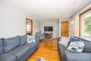 10120 S Torrence Ave, Chicago, IL 60617 - Photo 4