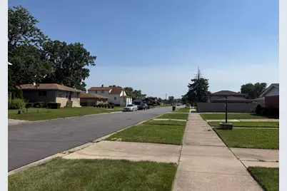 15126 Irving Avenue, Dolton, IL 60419 - Photo 2