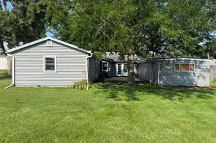 536 Dwight St, Kewanee, IL 61443 - Photo 26