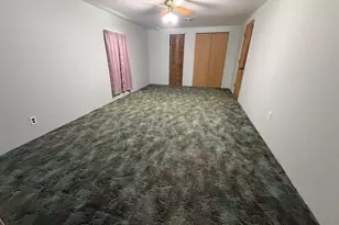 536 Dwight St, Kewanee, IL 61443 - Photo 14