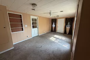536 Dwight St, Kewanee, IL 61443 - Photo 10