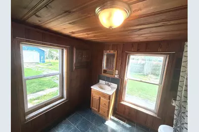 260 N Madison Avenue N, Bradley, IL 60915 - Photo 10