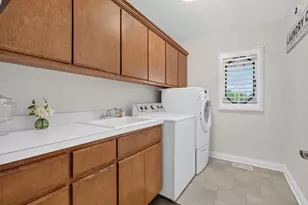 16000 Ridgewood Dr, Homer Glen, IL 60491 - Photo 18