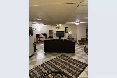 1910 Oakland Avenue, Crest Hill, IL 60403 - Photo 14