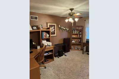 1910 Oakland Avenue, Crest Hill, IL 60403 - Photo 6