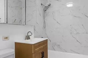 2626 N Lakeview Ave, Chicago, IL 60614 - Photo 10