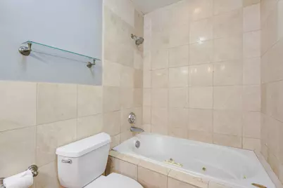 1508 W Cortez Street #2, Chicago, IL 60642 - Photo 32