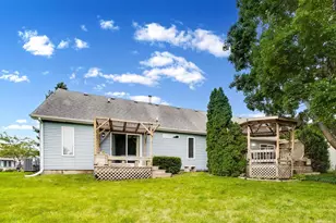 1020 Winslow Ave, Woodstock, IL 60098 - Photo 40