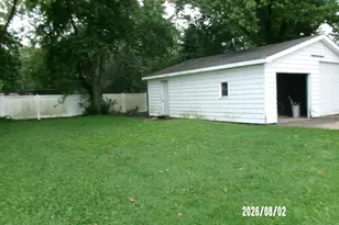118 N Indiana St, Milford, IL 60953 - Photo 10