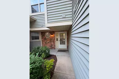 1061 Rockport Drive #9-3, Carol Stream, IL 60188 - Photo 2