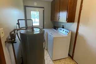 136 N St Louis St, Elwood, IL 60421 - Photo 10
