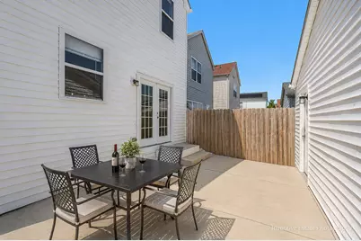 2028 Grayhawk Drive, Aurora, IL 60503 - Photo 24