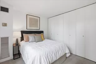 401 E Ontario St, Chicago, IL 60611 - Photo 22