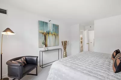 401 E Ontario Street #1409, Chicago, IL 60611 - Photo 16
