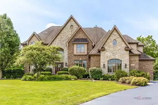 37W209 Deer Pond Ct, Saint Charles, IL 60175 - Photo 1