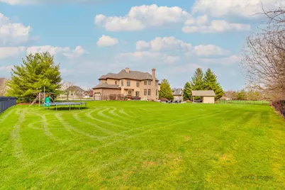 37W209 Deer Pond Court, Saint Charles, IL 60175 - Photo 8