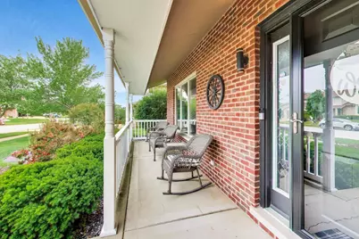 8407 Brookside Glen Drive, Tinley Park, IL 60487 - Photo 4