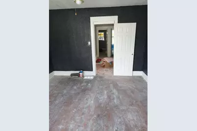 5423 W Iowa Street, Chicago, IL 60651 - Photo 8