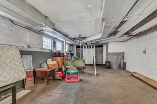 4956 Louise St, Skokie, IL 60077 - Photo 12