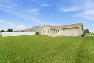 610 Lookout Way, Bourbonnais, IL 60914 - Photo 18