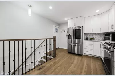 8601 Saint Louis Avenue, Skokie, IL 60076 - Photo 18