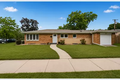 8601 Saint Louis Avenue, Skokie, IL 60076 - Photo 2