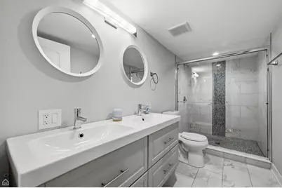 8601 Saint Louis Avenue, Skokie, IL 60076 - Photo 20