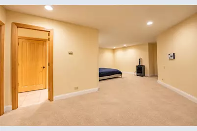 1683 Braeside Lane, Northbrook, IL 60062 - Photo 58