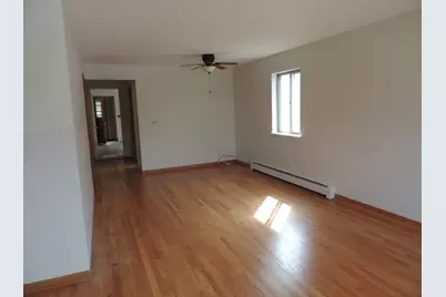 6329 W Touhy Avenue, Chicago, IL 60646 - Photo 6