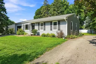 106 Ridge Ln, Geneva, IL 60134 - Photo 2
