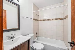 907 Curtiss St, Downers Grove, IL 60515 - Photo 12