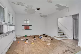 912 W 87th St, Chicago, IL 60620 - Photo 2