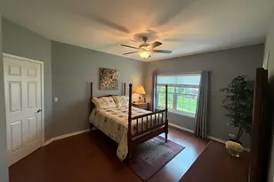 33 S Barton Trail, Batavia, IL 60510 - Photo 12