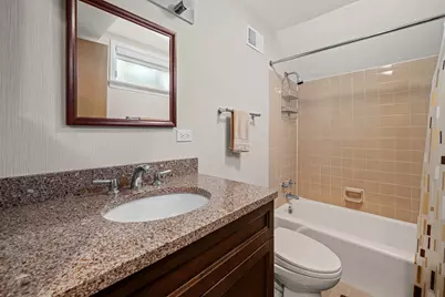 415 Clavey Lane, Highland Park, IL 60035 - Photo 18