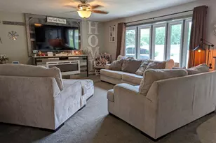 808 Virginia Ave, Lena, IL 61048 - Photo 2