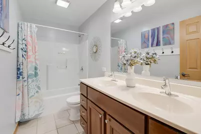 33672 N Greentree Road, Grayslake, IL 60030 - Photo 16