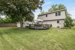 33672 N Greentree Rd, Grayslake, IL 60030 - Photo 26