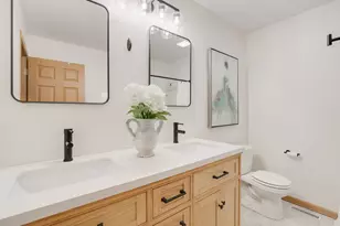 33672 N Greentree Rd, Grayslake, IL 60030 - Photo 20