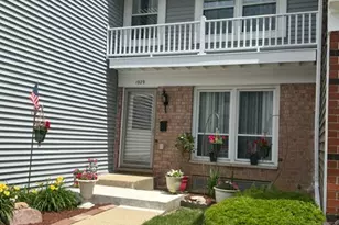 1929 Whitingham Ln, Hoffman Estates, IL 60169 - Photo 2
