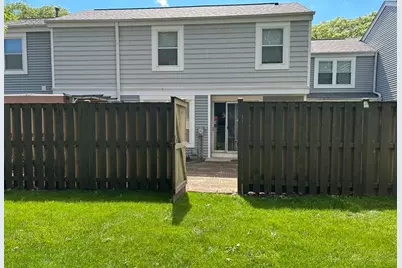 1929 Whitingham Lane, Hoffman Estates, IL 60169 - Photo 36