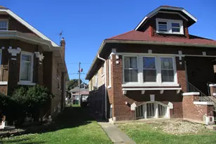 1828 Cuyler Ave, Berwyn, IL 60402 - Photo 2