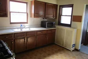 1828 Cuyler Ave, Berwyn, IL 60402 - Photo 12