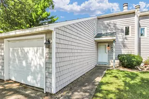 1933 Blackthorn Dr, Champaign, IL 61821 - Photo 30