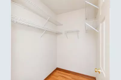 3240 N Racine Avenue #2, Chicago, IL 60657 - Photo 8