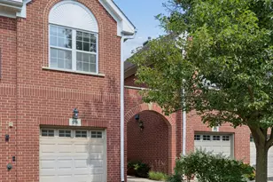 916 Enfield Dr, Northbrook, IL 60062 - Photo 16