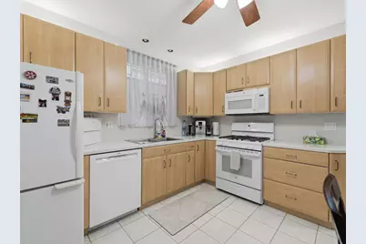 3110 N 76th Court, Elmwood Park, IL 60707 - Photo 8