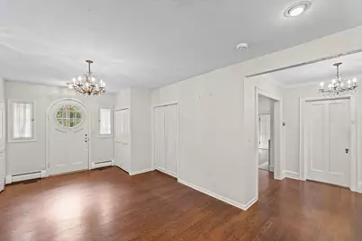1367 Lincoln Avenue S, Highland Park, IL 60035 - Photo 2