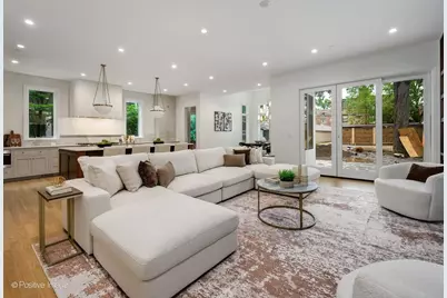 414 Laurel Avenue, Wilmette, IL 60091 - Photo 4