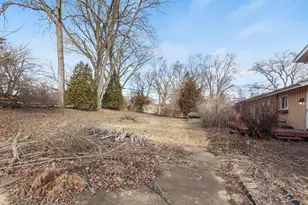 1301 Adams St, Lake in the Hills, IL 60156 - Photo 16